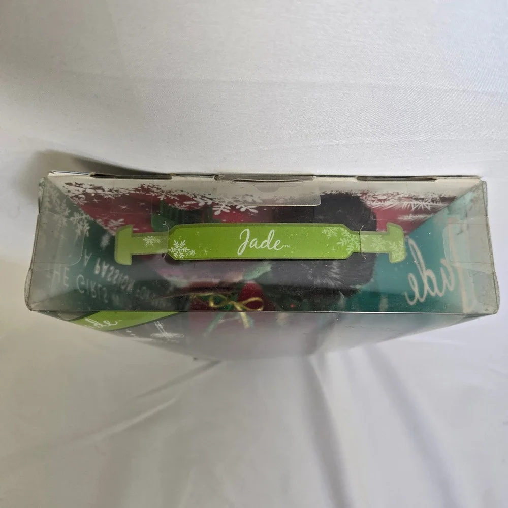 Bratz Holiday Jade Doll 515296 Collectible, New Open Box, Box‎ Damaged Taped